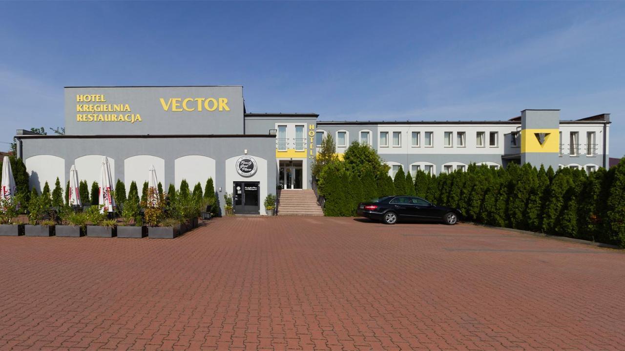 Hotel Vector ตาร์โนโว โปดกูร์เน ภายนอก รูปภาพ